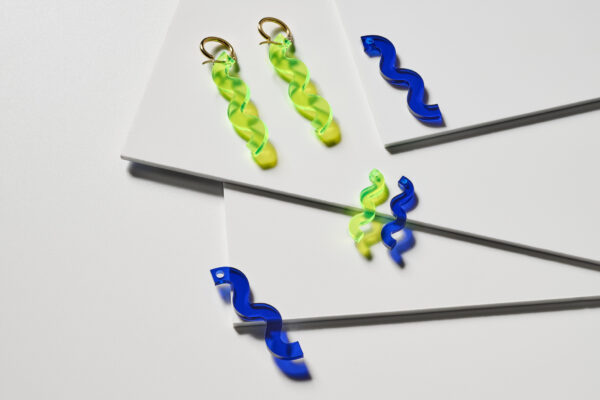 Plexipop Waves